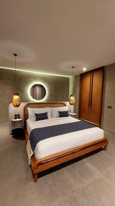 Villa Akhila 5 - 1 Bedroom Modern Tropical At The Heart Of
